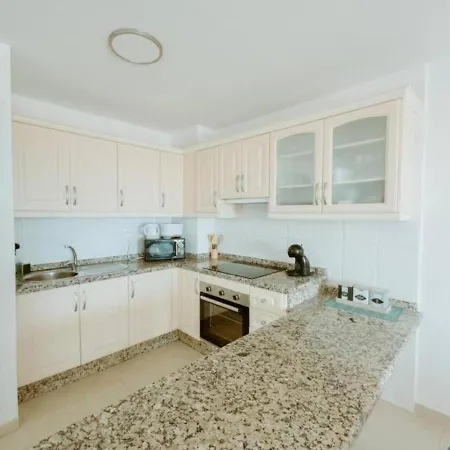 Seaview 2 Bedroom In Play Paraiso Pool & Wifi In By Aqua Vista Tenerife *