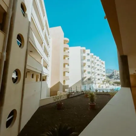Seaview 2 Bedroom In Play Paraiso Pool & Wifi In By Aqua Vista Tenerife * אדחה