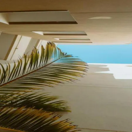 Seaview 2 Bedroom In Play Paraiso Pool & Wifi In By Aqua Vista Tenerife