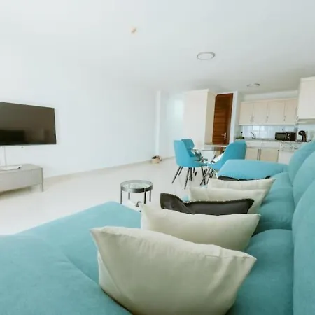 Appartement Seaview 2 Bedroom Play Paraiso Pool & Wifi In
