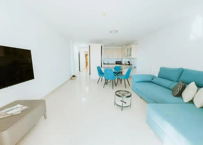 Seaview 2 Bedroom Play Paraiso Pool & Wifi In