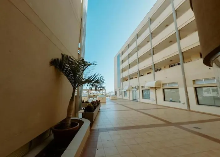 公寓 Seaview 2 Bedroom Play Paraiso Pool & Wifi In *